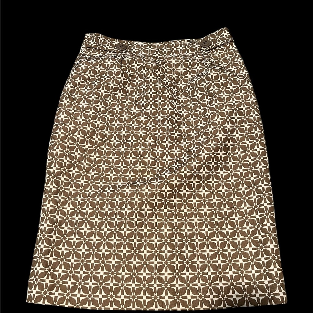 Vertigo Paris Cream Pencil Skirt Knee-Length Cocktail